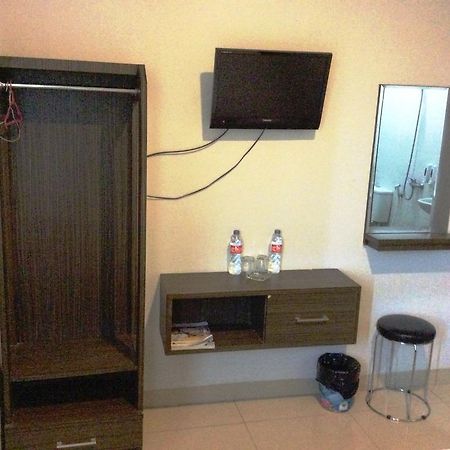 Hotel Diamond Μακασάρ Εξωτερικό φωτογραφία
