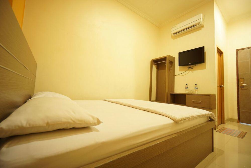 Hotel Diamond Μακασάρ Εξωτερικό φωτογραφία